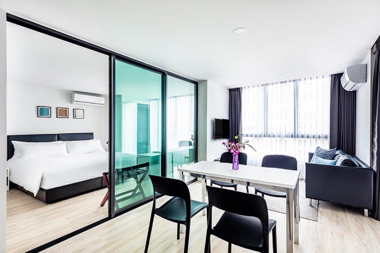 The Rizin Hotell Pattaya Exteriör bild