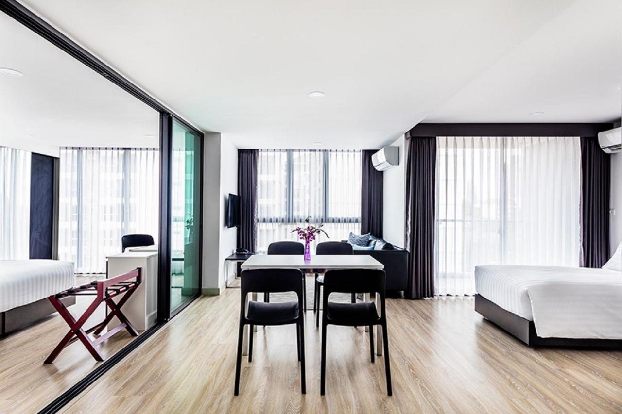 The Rizin Hotell Pattaya Exteriör bild