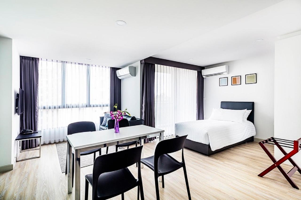 The Rizin Hotell Pattaya Exteriör bild