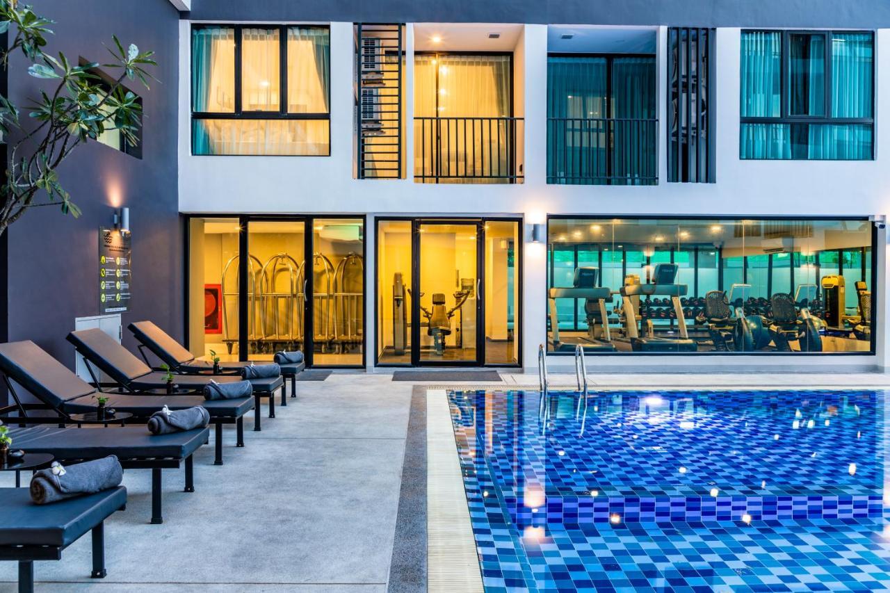 The Rizin Hotell Pattaya Exteriör bild