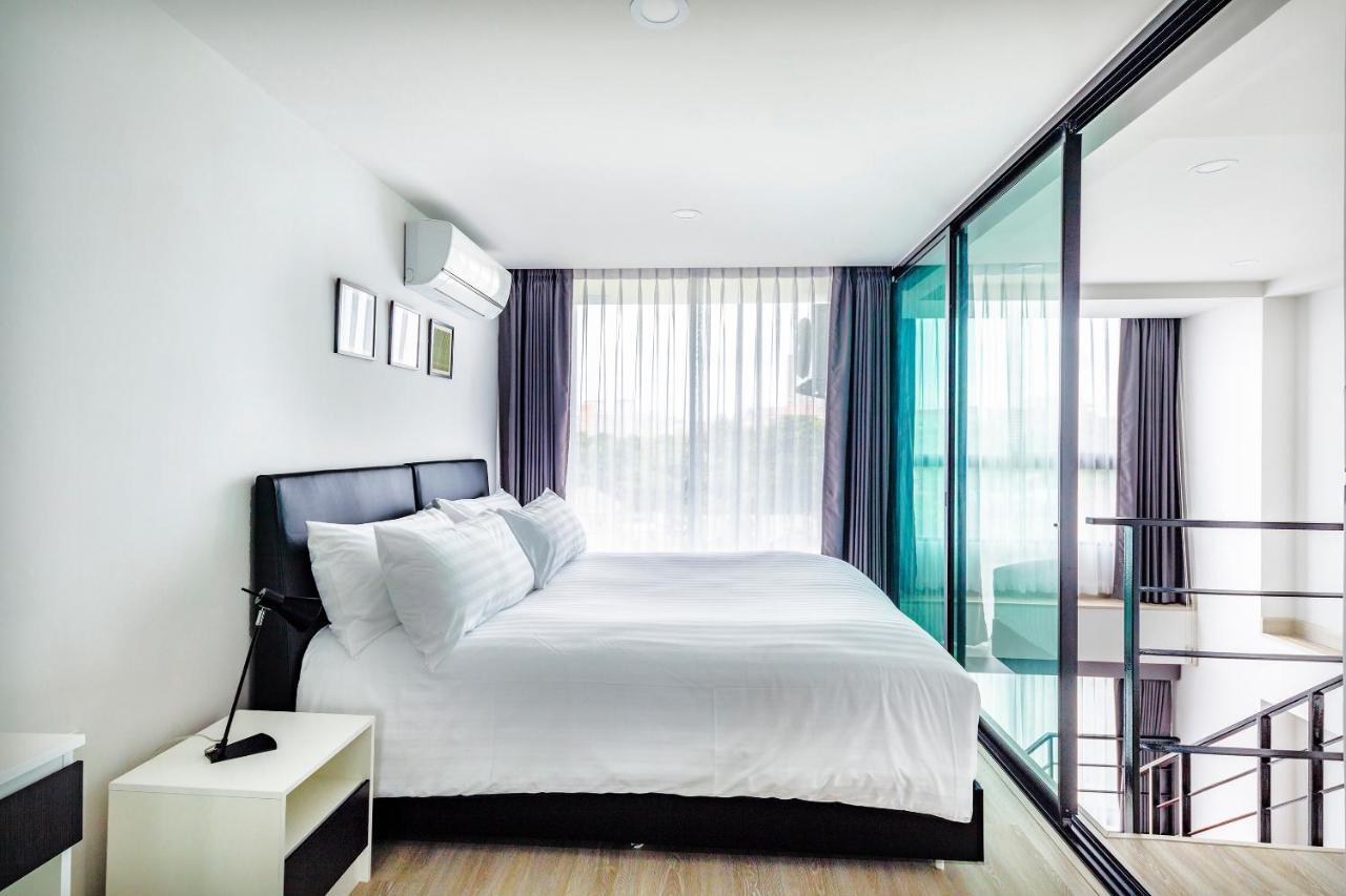 The Rizin Hotell Pattaya Exteriör bild